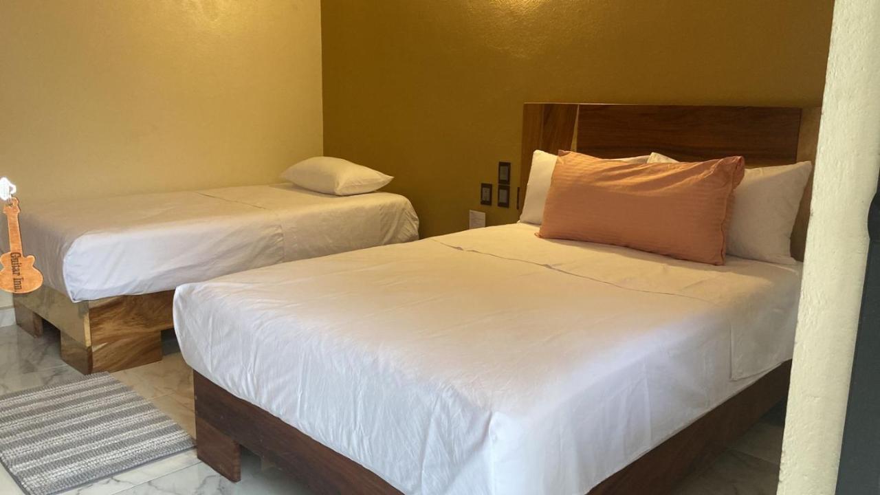 Guitarra Hotel